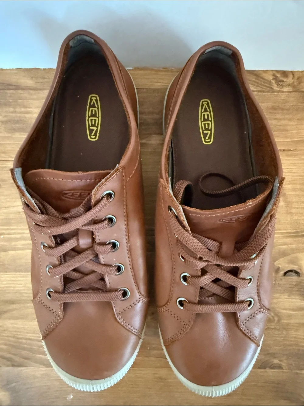 KEEN Lorelai Leather Sneakers Brown Lace Up Shoes Womens 7.5 1022044 Luftcell
